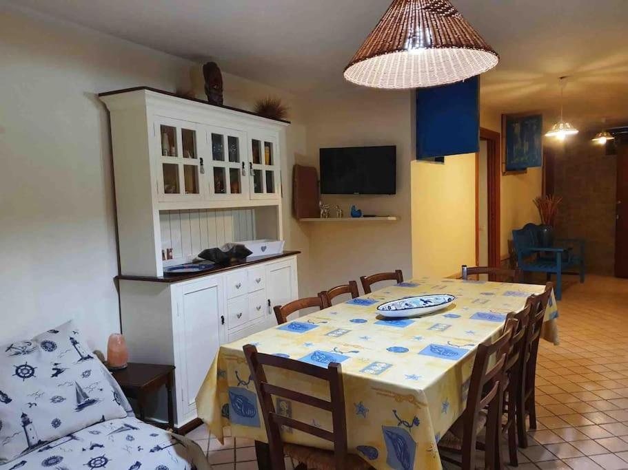 Villasimius - Taverna Freschissima! Dış mekan fotoğraf